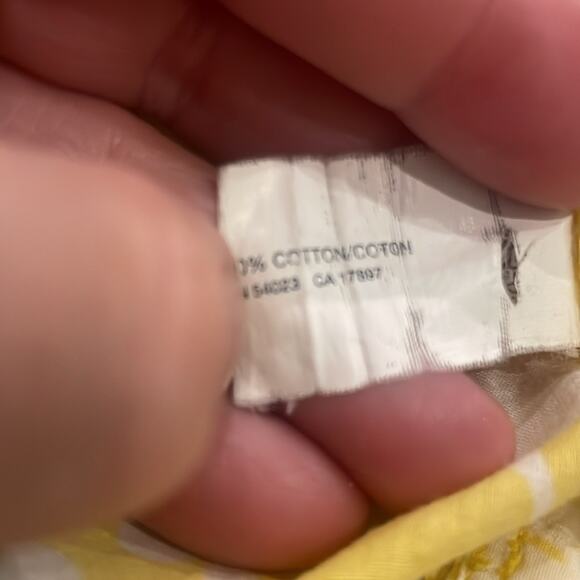 Gap Factory Yellow Floral Plus Top - Size Medium - Picture 6 of 6